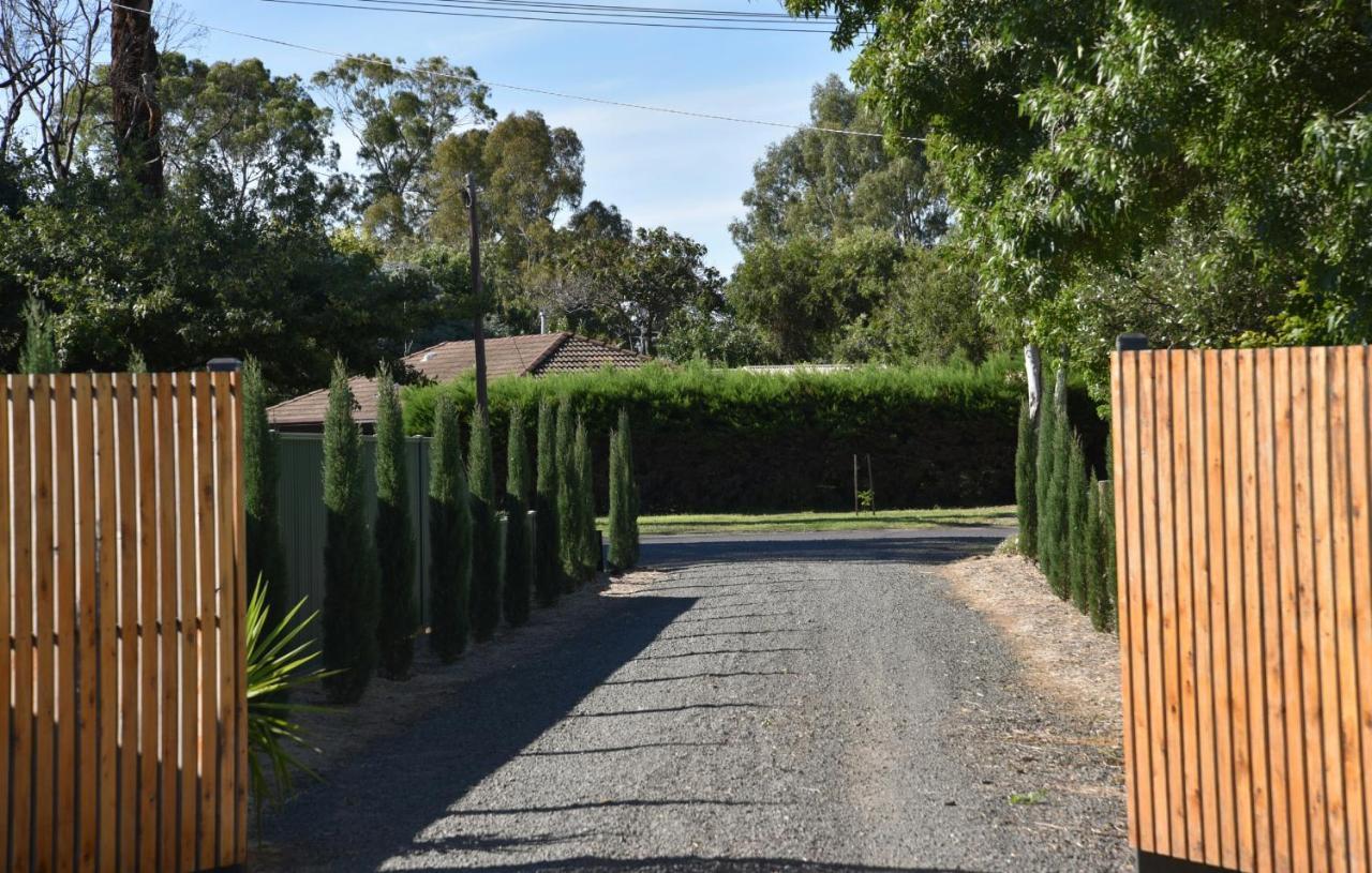 Kennedy House Euroa Perfect For Short Term Stays Exterior foto