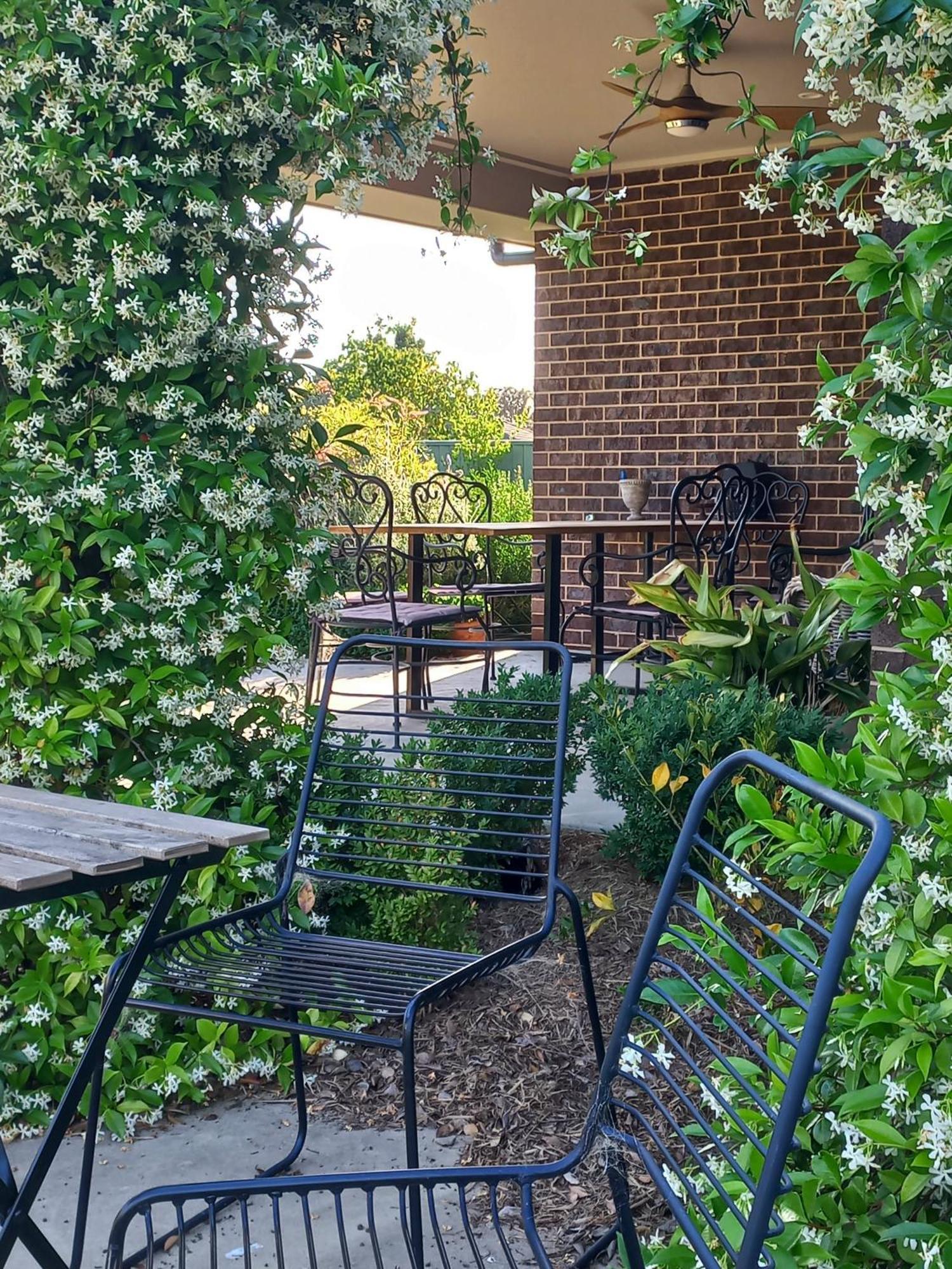 Kennedy House Euroa Perfect For Short Term Stays Exterior foto
